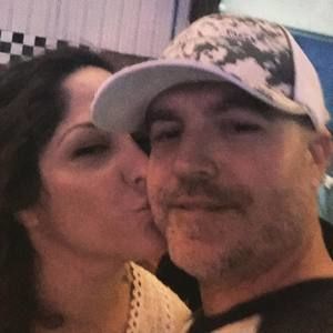 Meet your Posher, Simona